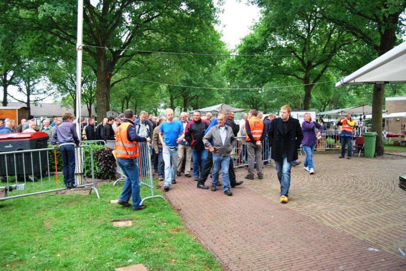 uurdemarktgaatopen.jpg