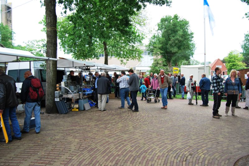 uurhetlooptegenheteindevandemarkt.jpg